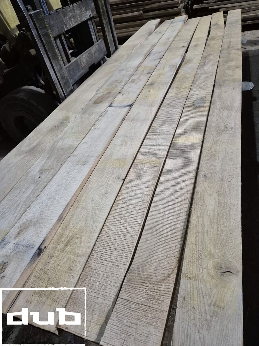 Доска дуба сухая обрезная 2 сорт 3000х150х32мм